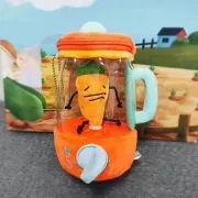 Плюшевий блендер з морквою що обертається