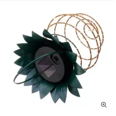 Подвесной светильник на солнечной батарее в виде ананаса Подвесной светильник на солнечной батарее в виде ананаса