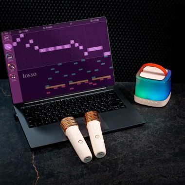 Портативная Bluetooth-колонка T7 с LED подсветкой / Караоке-колонка для детей и взрослых 2 микрофона
