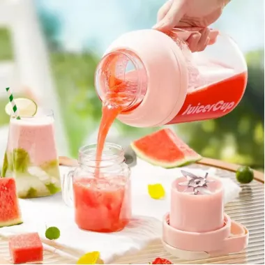 Портативный блендер соковыжималка AND362 1.5 литра с зарядкой от USB