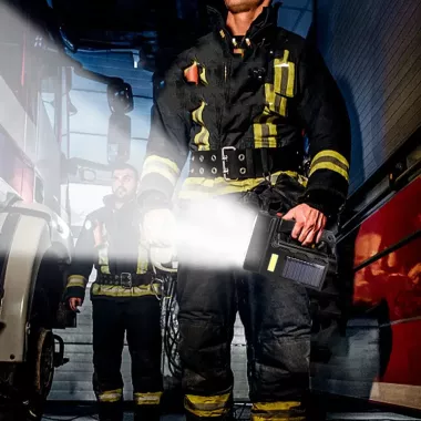 Портативний ліхтар на сонячній батареї BL-7702A