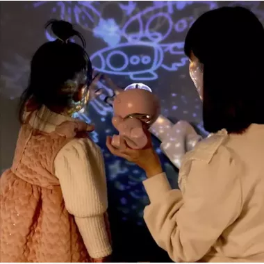 Проектор - ночник с вращением 360°, 12 сменных слайдов, LED настольная лампа