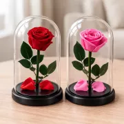 Роза в колбе с LED подсветкой на черной подставке