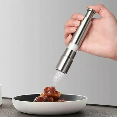 Ручной измельчитель для соли и перца из нержавеющей стали, XL-552 / Механическая мельница для специй Ручной измельчитель для соли и перца из нержавеющей стали, XL-552 / Механическая мельница для специй