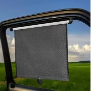Солнцезащитная шторка на колесиках для автомобиля 40*60 cm