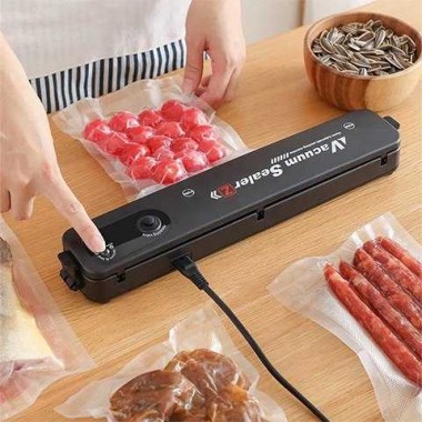 Вакууматор Vacuum Sealer вакуумний пакувальник для їжі, побутовий вакууматор чорний Вакууматор Vacuum Sealer вакуумний пакувальник для їжі, побутовий вакууматор чорний