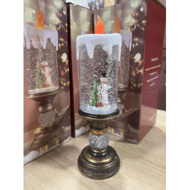 Снеговик Декоративная новогодняя LED свеча со снегом, 25см, от батареек и USB Снеговик Декоративная новогодняя LED свеча со снегом, 25см, от батареек и USB