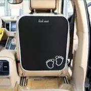 Защитный чехол на спинке сиденья автомобиля