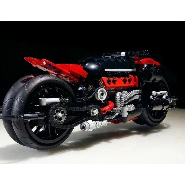 Конструктор XINGBAO XB-03021 MOC Футуристичный мотоцикл, 680 элемента