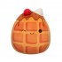 Мягкая игрушка Вафелька Вивер с клубничкой Squishmallows SQCR05376, 19 см