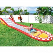 Водна надувна гірка