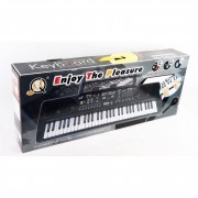 Дитяча музична іграшка