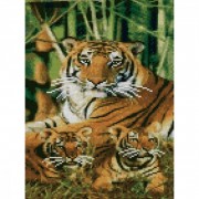 Алмазная мозаика Тигры среди бамбука Strateg HX068 30х40 см