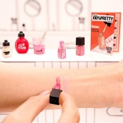 Ігровий набір Створення косметики Miniverse 121497 серії