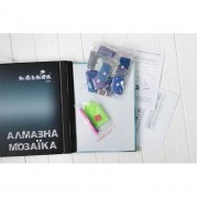 Алмазная вышивка Идейка Пионы 30*40 см. AM4005