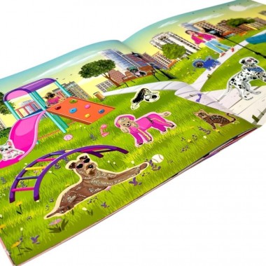 Детская книжечка с наклейками 