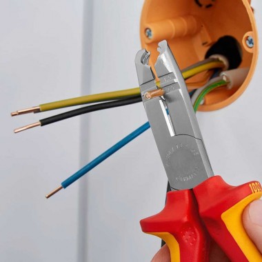 Клещи для удаления оболочки Knipex, 165 mm 13 46 165 Клещи для удаления оболочки Knipex, 165 mm 13 46 165