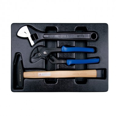 Набор инструмента комбинированный (трубн. захват,разводн. ключ,молоток) Набор инструмента комбинированный (трубн. захват,разводн. ключ,молоток)
