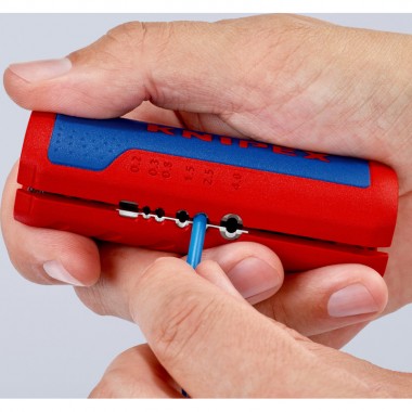 Резак для гофротрубы KNIPEX TwistCut 90 22 02 SB Резак для гофротрубы KNIPEX TwistCut 90 22 02 SB