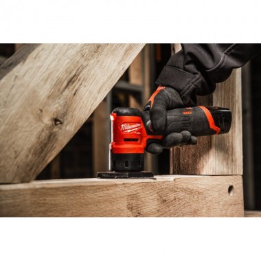 Шлифмашина вибрационная аккумуляторная бесщёточная MILWAUKEE M12 FDSS-422X (ЗУ+2акк.+HDкейс)