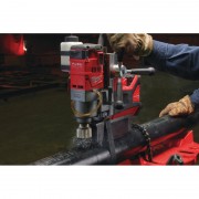 Аккумуляторная дрель на магнитной станине с постоянным магнитом MILWAUKEE M18 FUEL FMDP-0C 493345163