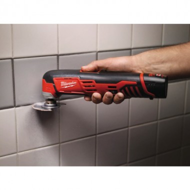 Аккумуляторный мультиинструмент MILWAUKEE C12 MT-202B (Li-Ion2Ач) 4933441710