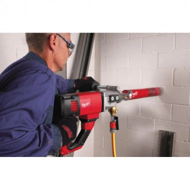 Дрель для алмазного сверления MILWAUKEE DD 3-152 4933428000