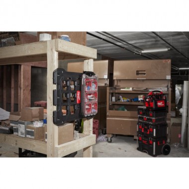Компактний органайзер MILWAUKEE PACKOUT 4932464083 Компактний органайзер MILWAUKEE PACKOUT 4932464083