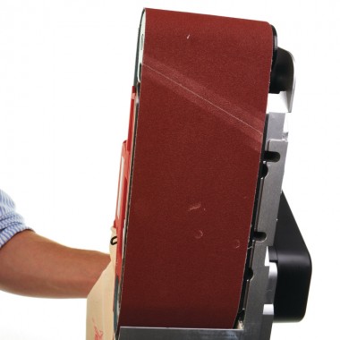 Ленточная шлифовальная машина MILWAUKEE BS 100 LE с шириной полировки 100 мм (4) 4933385150