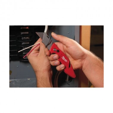 Нож складной многофункциональный FASTBACK™ MILWAUKEE 4932471357