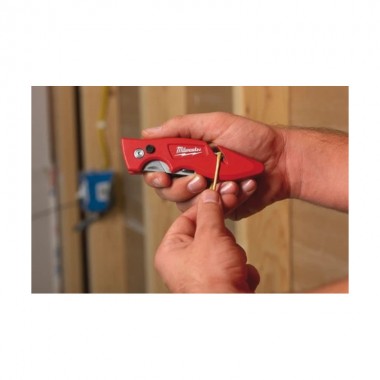 Нож складной многофункциональный FASTBACK™ MILWAUKEE 4932471357