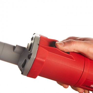 Шліфмашина пряма MILWAUKEE, DG 7Е, 600Вт, цанга 6+8 Шліфмашина пряма MILWAUKEE, DG 7Е, 600Вт, цанга 6+8