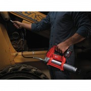 Шприць для змазки MILWAUKEE M12 GG-401B (Li-Ion 4Ач) 4933441675 (+ заряд. пристрій, 1 акум., в сумці для інструментів)
