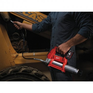 Шприц для смазки MILWAUKEE M12 GG-401B (Li-Ion4Ач) 4933441675 Шприц для смазки MILWAUKEE M12 GG-401B (Li-Ion4Ач) 4933441675