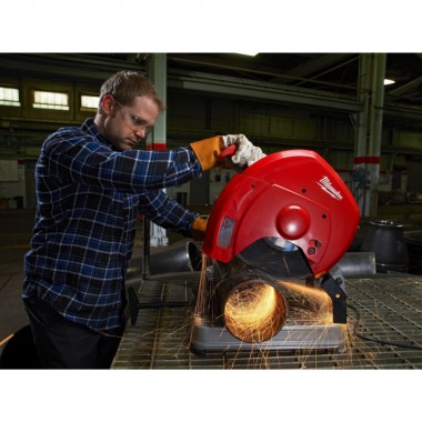 Пила монтажная отрезная Milwaukee CHS 355 230 Вт 4933411760 Пила монтажная отрезная Milwaukee CHS 355 230 Вт 4933411760