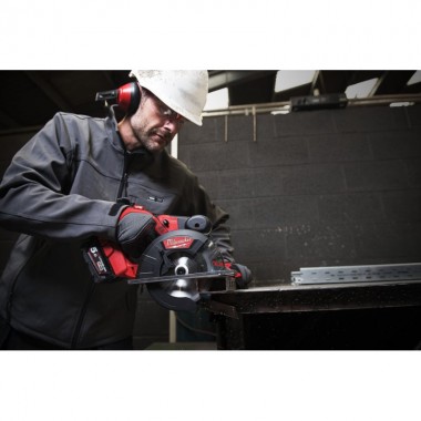 Циркулярная пила диаметр диска 150мм MILWAUKEE M18 FUEL FMCS-0X 4933459192 Циркулярная пила диаметр диска 150мм MILWAUKEE M18 FUEL FMCS-0X 4933459192