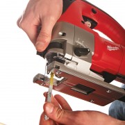 Лобзик MILWAUKEE JSPE 135 TX с верхней рукояткой 4933381230