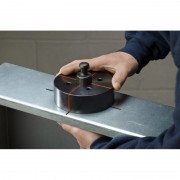 Пробойник гидравлический для отверстий аккумуляторный MILWAUKEE M18 HKP-201C (ЗУ, 1х2Ач, кейс)