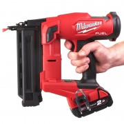 Пистолет гвоздезабивной аккумуляторный бесщёточный MILWAUKEE M18 FN18GS-0X (16-54мм)(каркас+HDкейс)