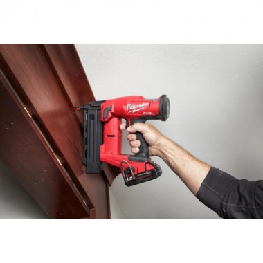 Пистолет гвоздезабивной аккумуляторный бесщёточный MILWAUKEE M18 FN18GS-0X (16-54мм)(каркас+HDкейс)