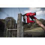 Степлер скобозабивной аккумуляторный бесщёточный MILWAUKEE M18 FFUS-0C скоба 38-51мм (кейс)