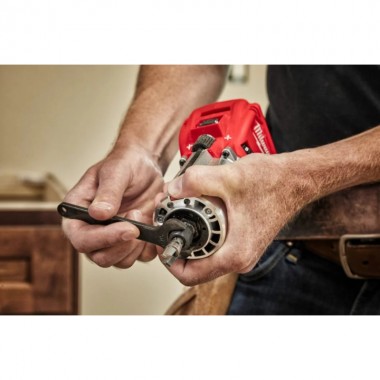 Фрезер кромочный аккумуляторный Milwaukee M18 FTR8-0X (без АКБ и ЗУ)