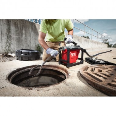 Машина прочистная секционная компактная аккумуляторная MILWAUKEE M18 FCSSM-0 Машина прочистная секционная компактная аккумуляторная MILWAUKEE M18 FCSSM-0