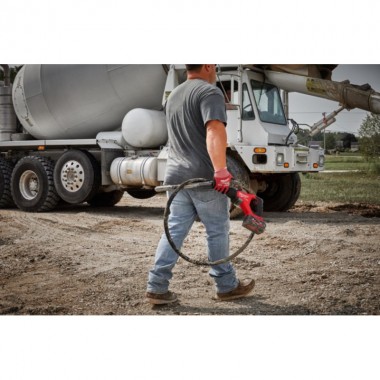 Вибратор погружной аккумуляторный бесщеточный MILWAUKEE M18 FCVN24-0 (2,4м) (каркас)