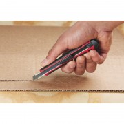 Выдвижной нож MILWAUKEE 9 мм 48221960