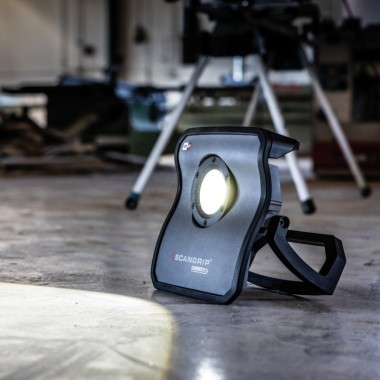 Прожектор переносной 10 000 lumen NOVA 10 CONNECT SCANGRIP