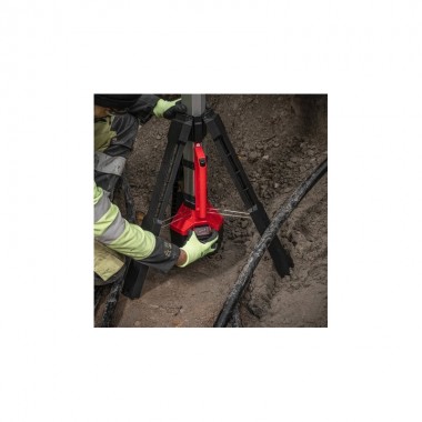 Напольный светодиодный прожектор TRUEVIEW 2800 люмен M18 SAL2-502B MILWAUKEE Напольный светодиодный прожектор TRUEVIEW 2800 люмен M18 SAL2-502B MILWAUKEE