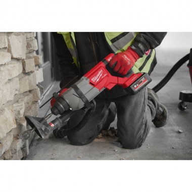 Перфоратор аккумуляторный бесщёточный SDS PLUS с ударом 4,9 Дж M18 FUEL™ FHACOD32-0C 32MM MILWAUKEE