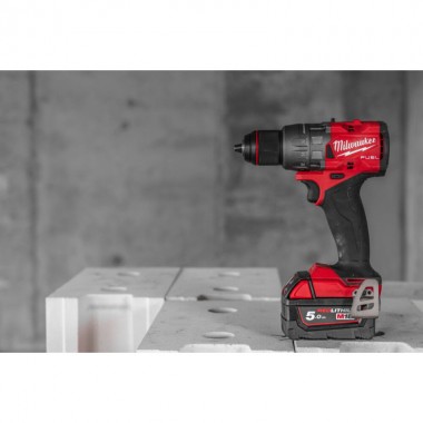 Дрель-шуруповёрт аккумуляторная бесщёточная MILWAUKEE M18 FDD3-502X (158Нм) (ЗУ+2акк.Х5Ач+HDкейс)