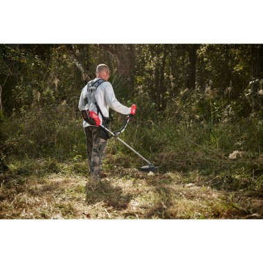 Коса акумуляторна безщіткова Milwaukee M18 FBCU-0 FUEL (+ ніж з 4 лезами, ключ T30, ранцева підвіска)